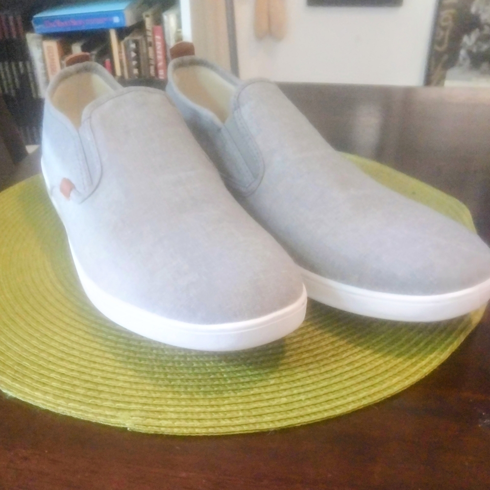Steve Madden Light Gray Slip-On Loafers